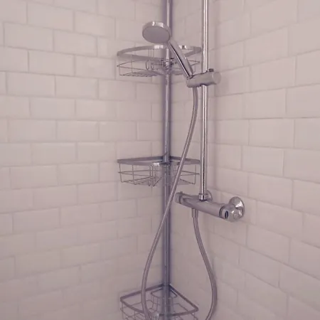 Lamarobile Climatisé Avec Jardin Et Terrasse Proche Des Grands Buffets, Du Centre Et De La Gare * Narbona